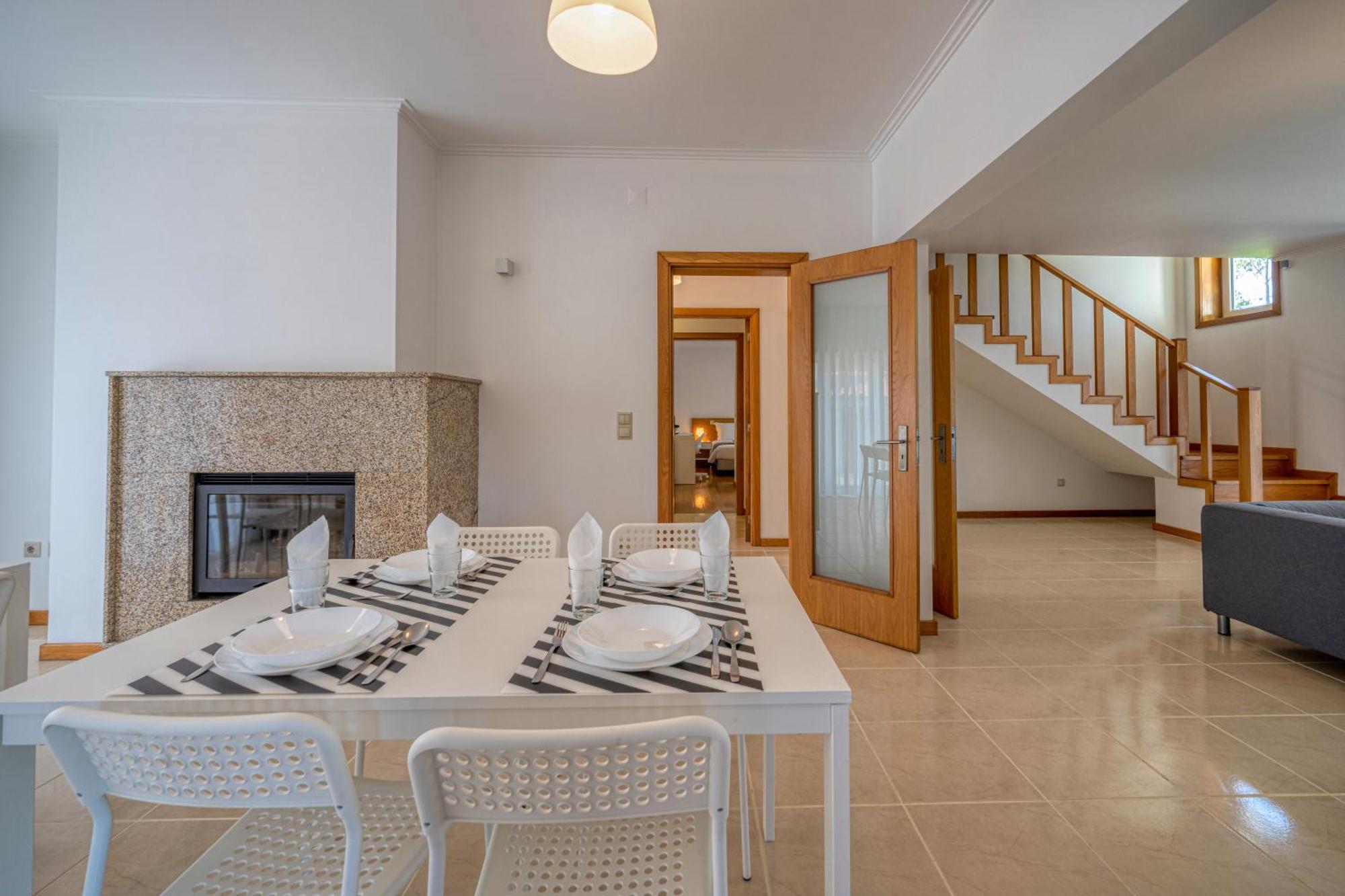 Central Suites Arouca Exterior photo